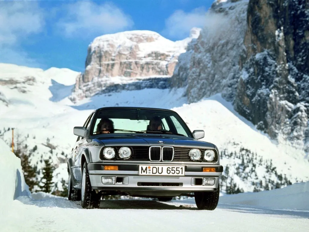 BMW 3 series 325ix 1987 photo - 10