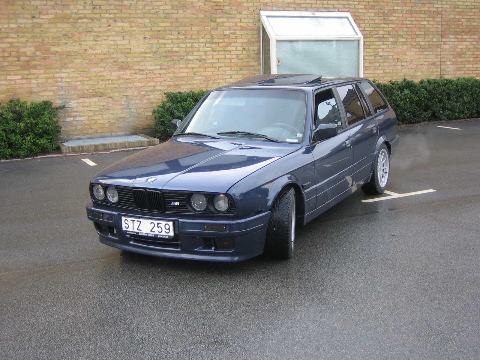 BMW 3 series 325ix 1991 photo - 4