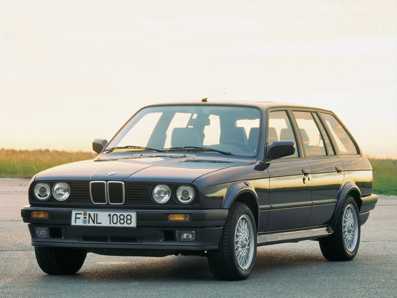 BMW 3 series 325ix 1993 photo - 1