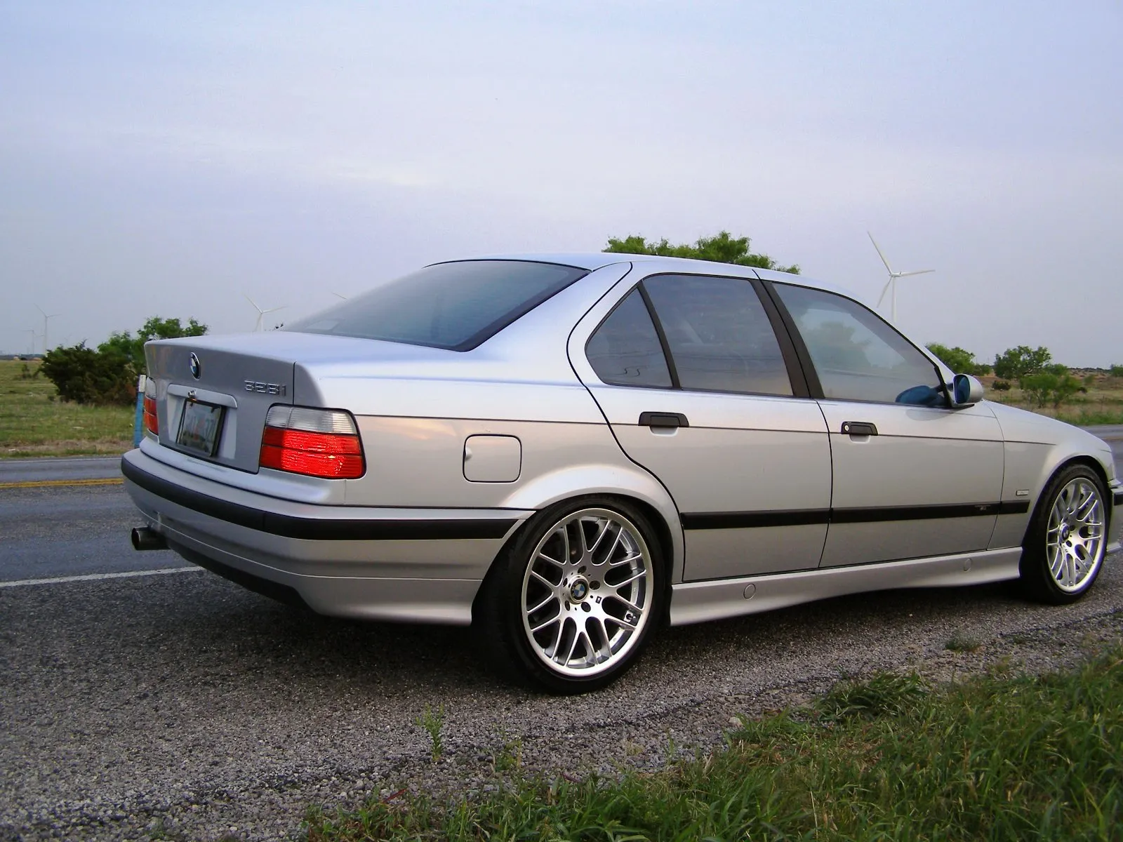 BMW 3 series 328i 1997 photo - 1