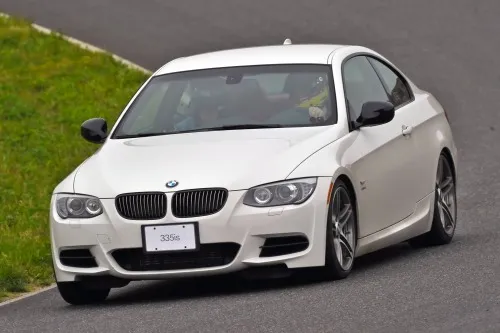 BMW 3 series 335is 2013 photo - 10