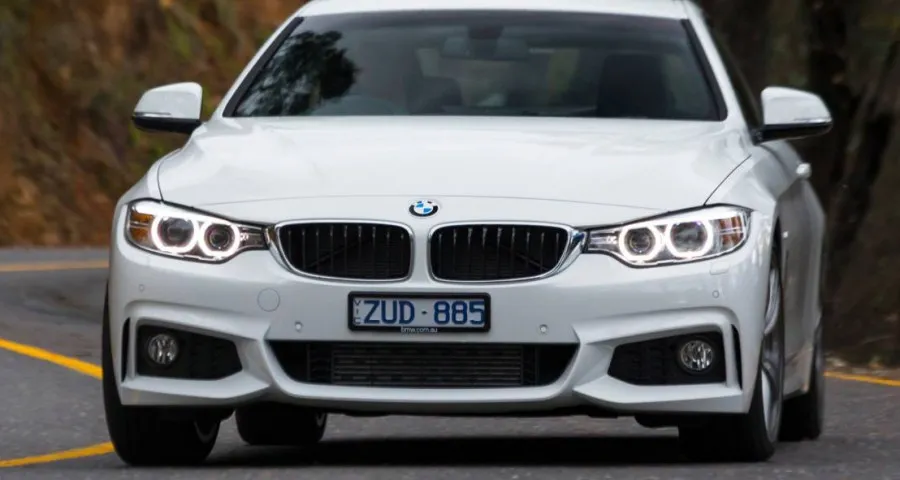 BMW 4 series 420d 2014 photo - 12