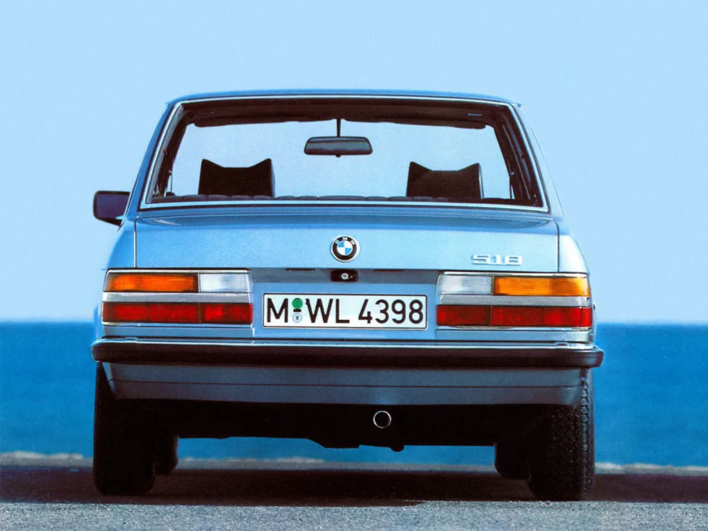 BMW 5 series 518 1986 photo - 12