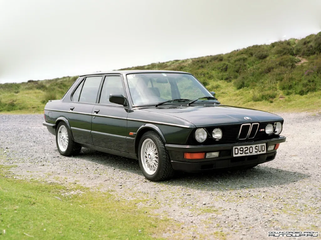 BMW 5 series 518 1986 photo - 9
