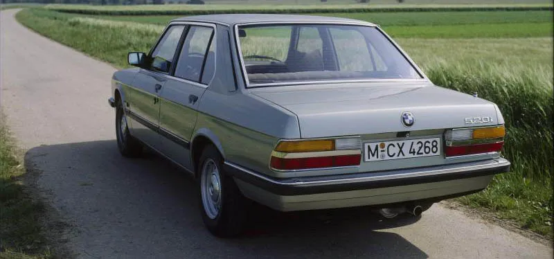 BMW 5 series 518 1987 photo - 5