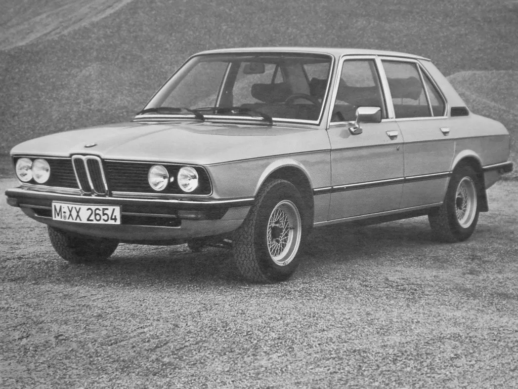BMW 5 series 518i 1981 photo - 4