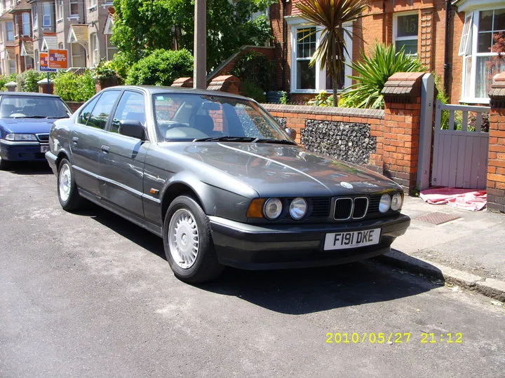 BMW 5 series 518i 1990 photo - 5