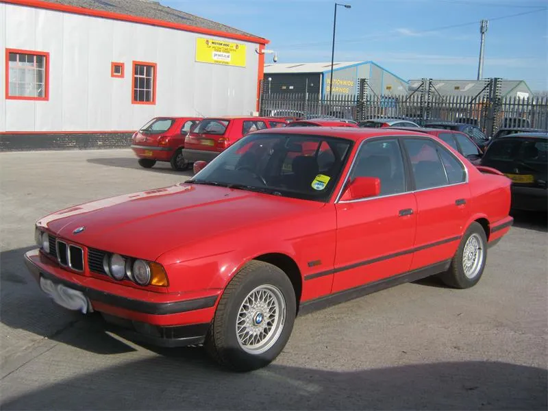 BMW 5 series 518i 1992 photo - 4