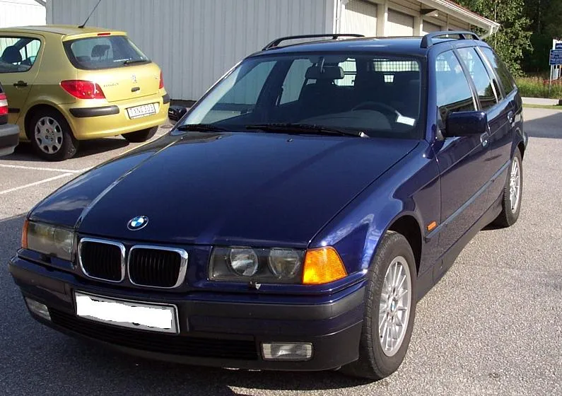 BMW 5 series 518i 1995 photo - 2