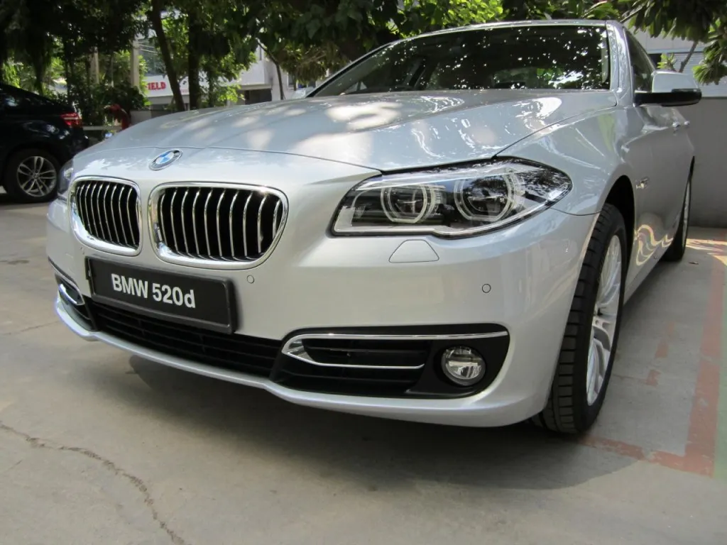 BMW 5 series 520d 2014 photo - 1