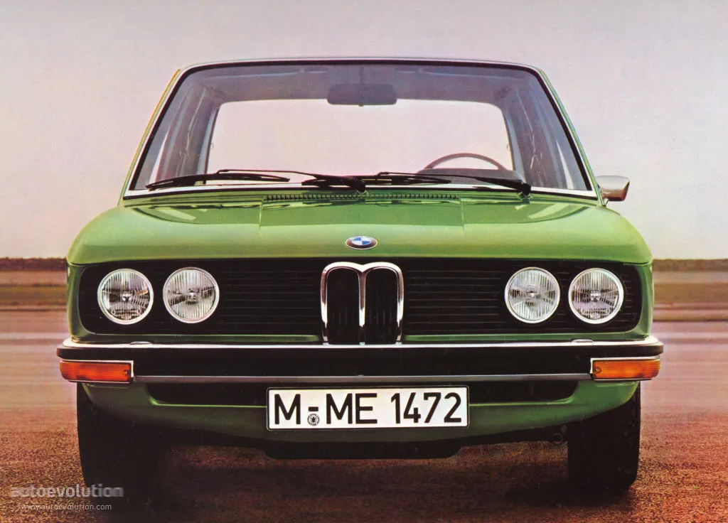 BMW 5 series 520i 1976 photo - 4