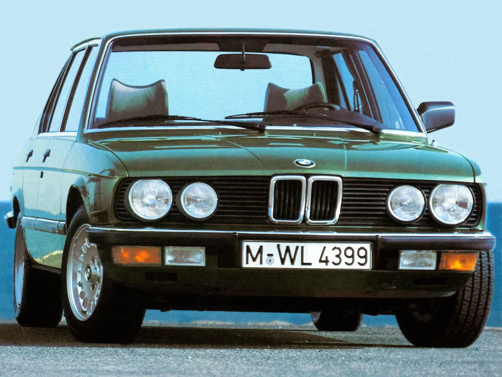 BMW 5 series 520i 1981 photo - 3