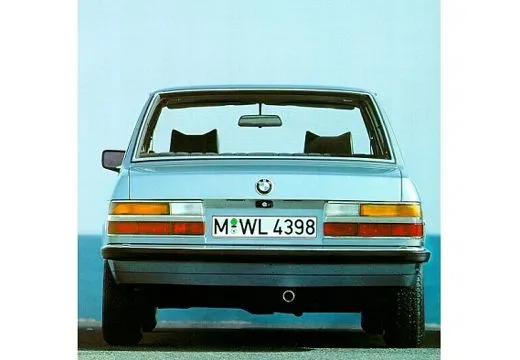 BMW 5 series 520i 1983 photo - 6