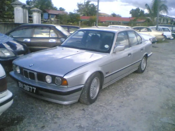 BMW 5 series 520i 1995 photo - 8