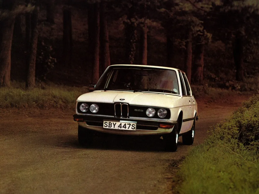 BMW 5 series 525 1981 photo - 5