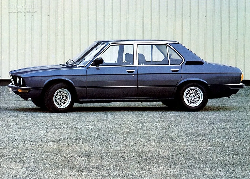 BMW 5 series 525i 1981 photo - 1