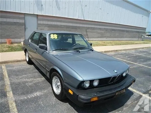 BMW 5 series 528e 1988 photo - 9
