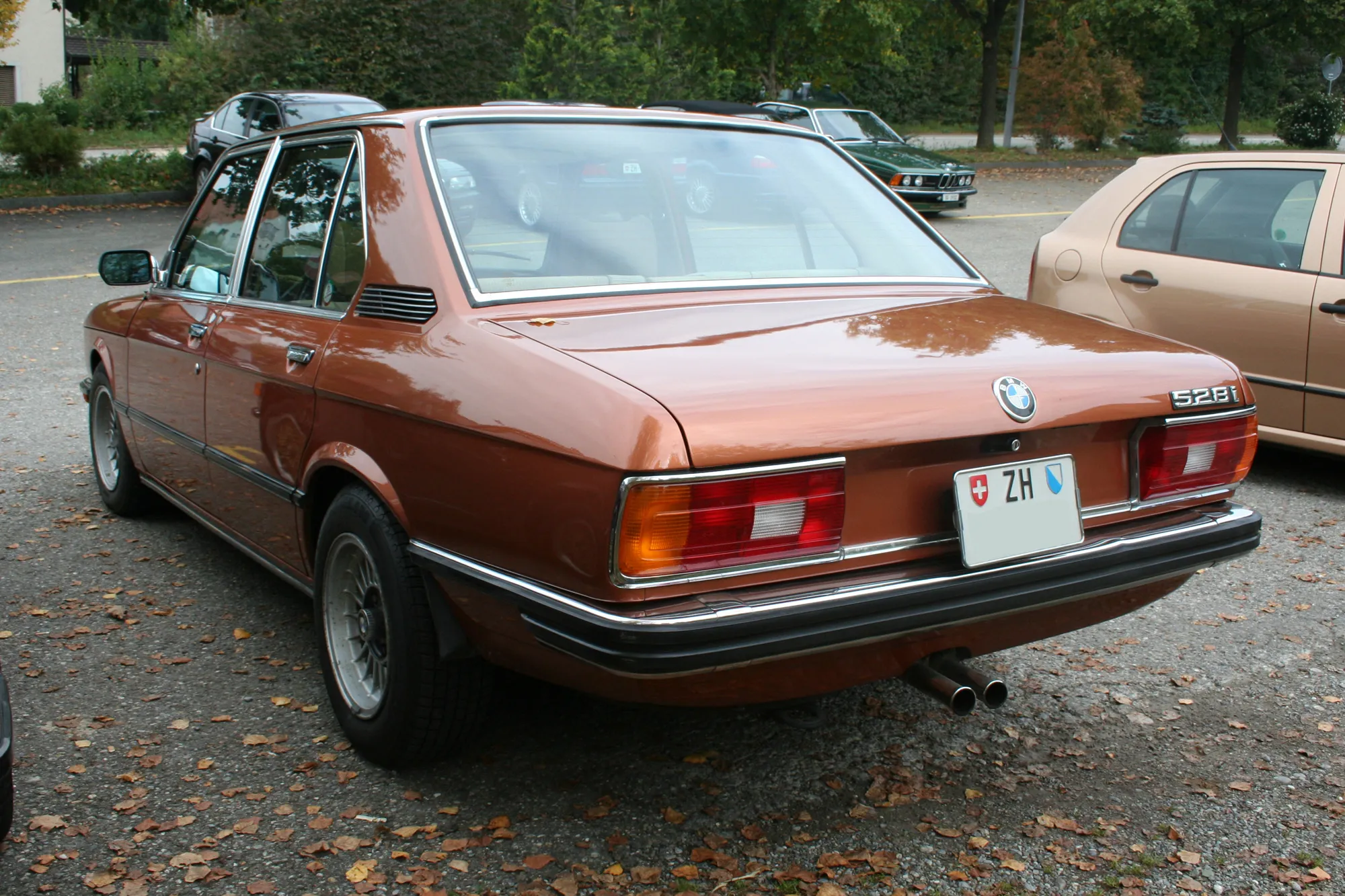 BMW 5 series 528i 1984 photo - 12