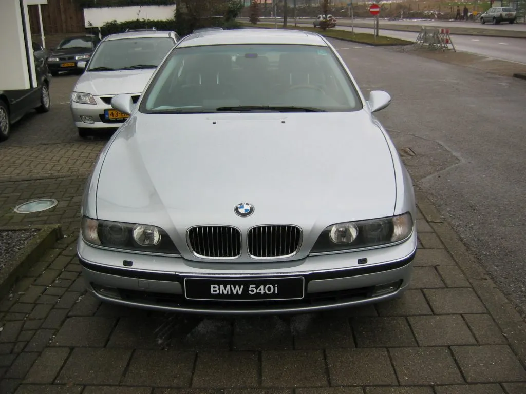 BMW 5 series 530d 1998 photo - 10