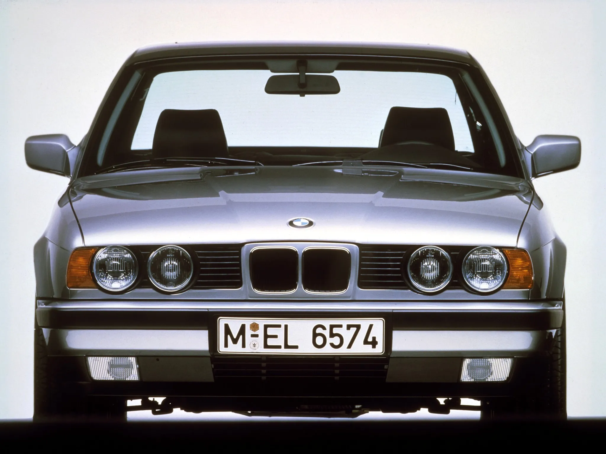 BMW 5 series 530i 1988 photo - 1