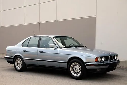 BMW 5 series 530i 1991 photo - 9