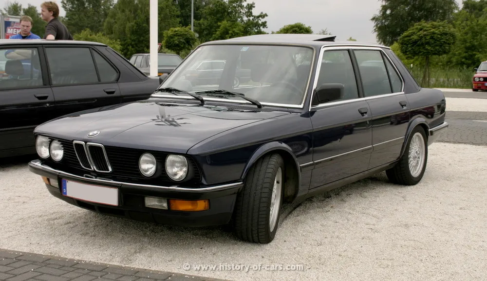 BMW 5 series 535i 1984 photo - 10