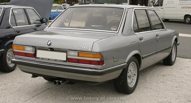 BMW 5 series 535i 1984 photo - 9