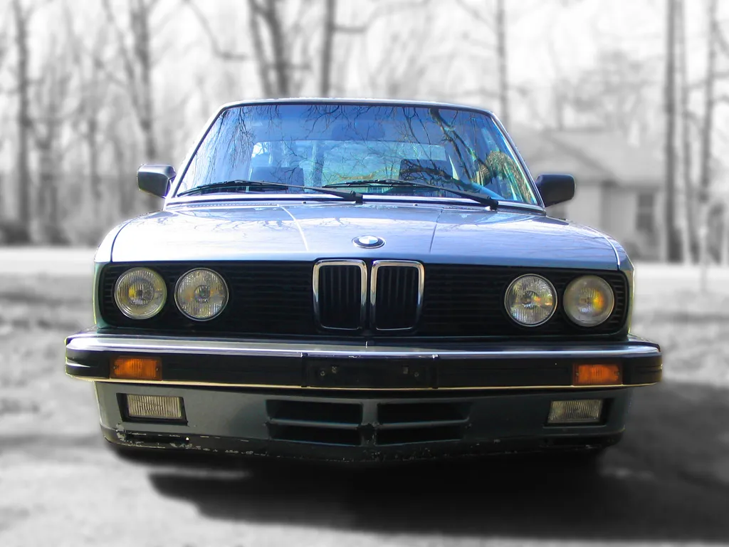 BMW 5 series 540i 1988 photo - 6