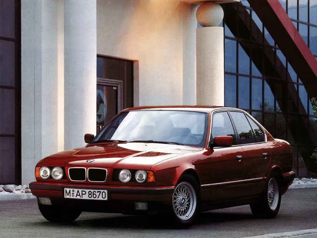 BMW 5 series 540i 1992 photo - 1