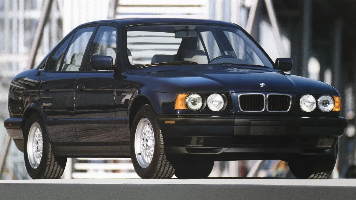 BMW 5 series 540i 1993 photo - 7