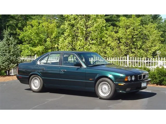 BMW 5 series 540i 1994 photo - 3