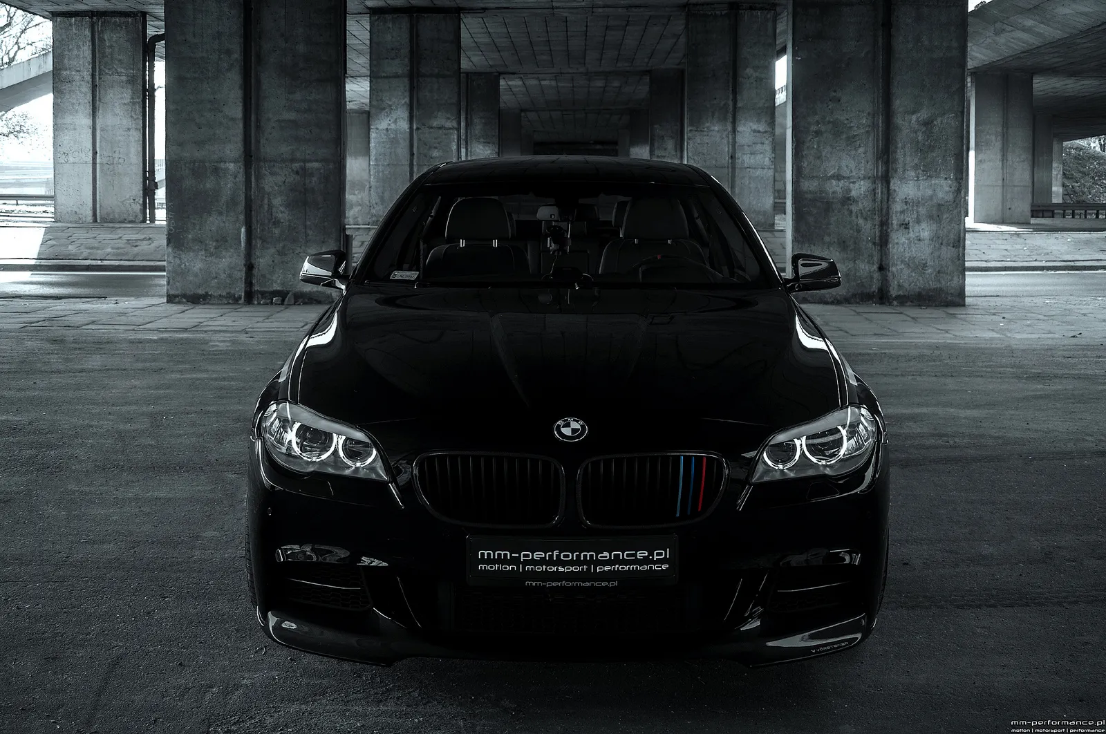 BMW 5 series M550d 2013 photo - 4