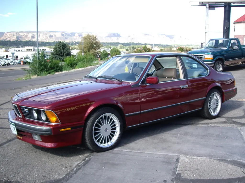 BMW 6 series 635CSi 1988 photo - 6