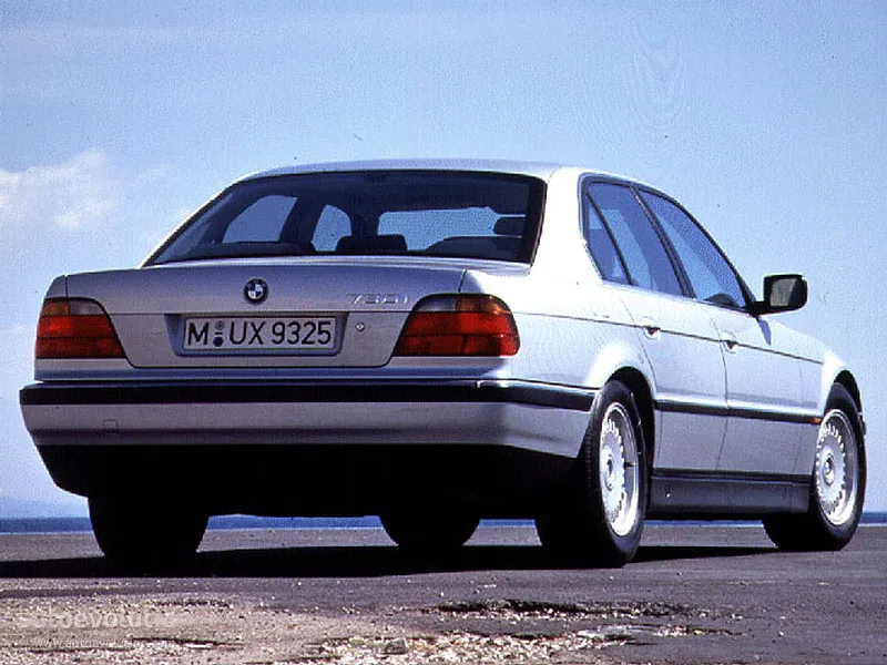 BMW 7 series 728i 1996 photo - 3