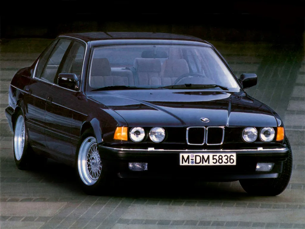 BMW 7 series 730i 1992 photo - 8