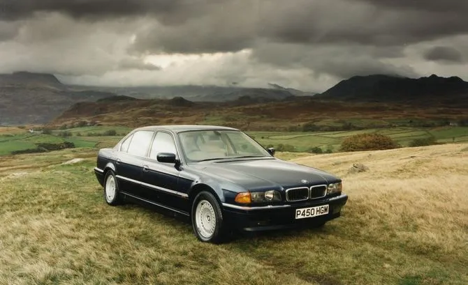 BMW 7 series 730iL 1995 photo - 6