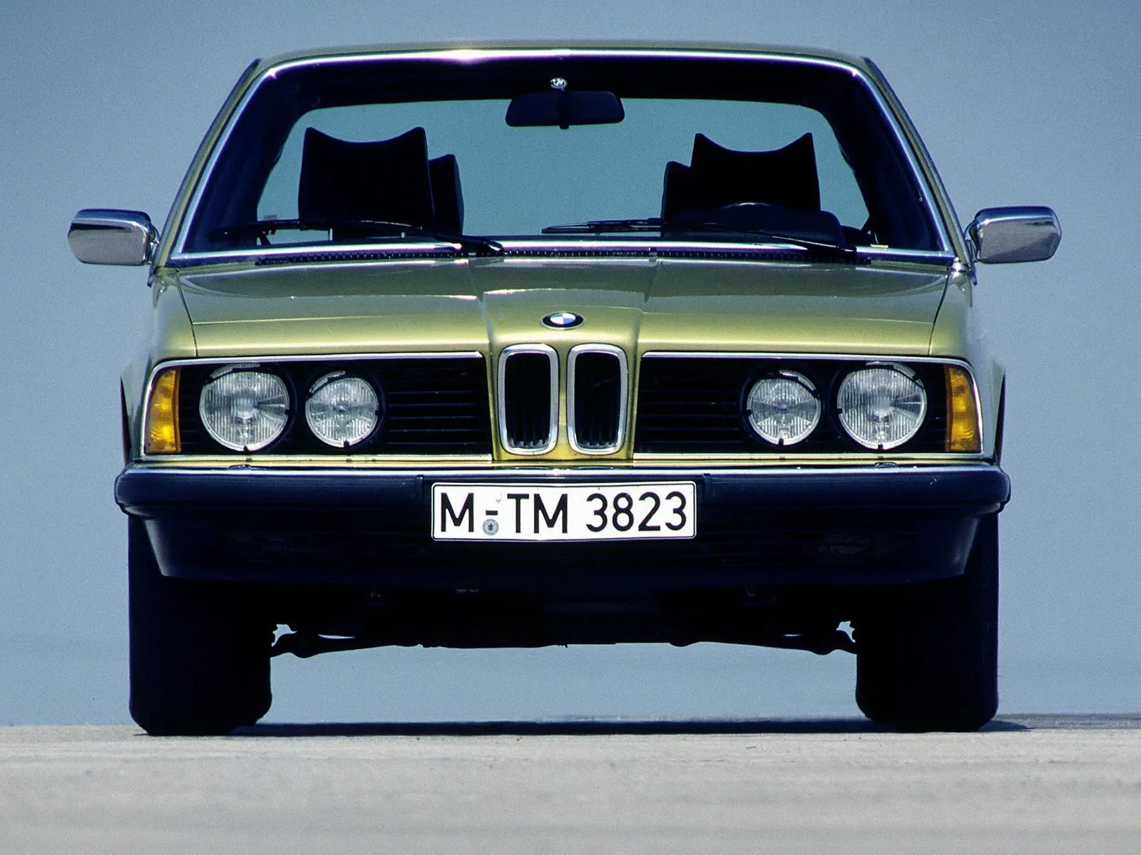 BMW 7 series 732i 1979 photo - 12