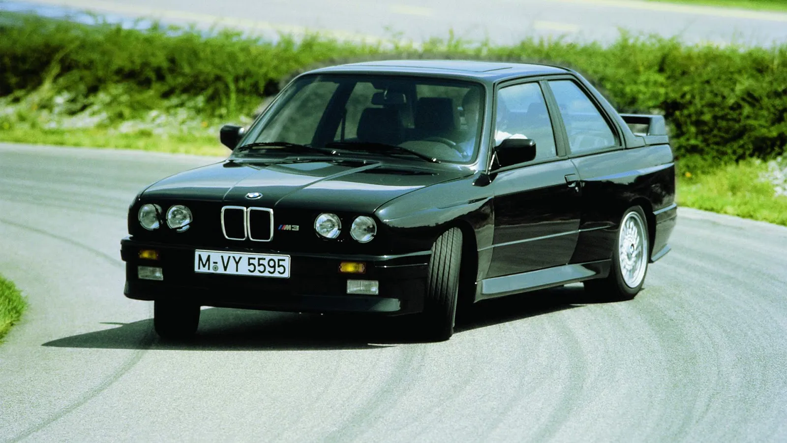 BMW M3 2.5 1987 photo - 5