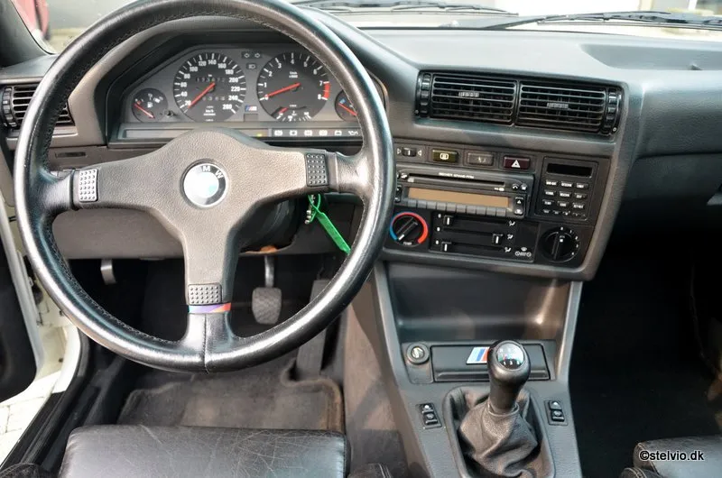 BMW M3 2.5 1987 photo - 7