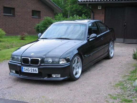 BMW M3 3.0 1994 photo - 10