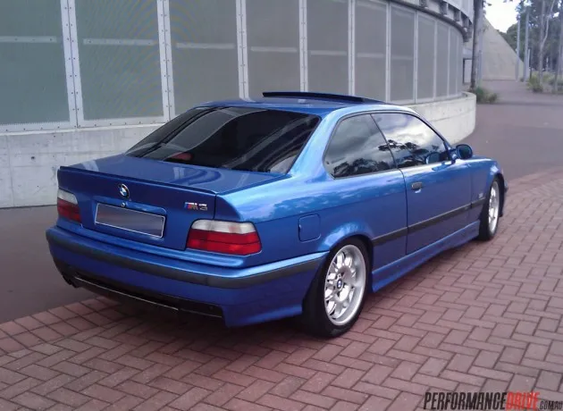 BMW M3 3.0 1996 photo - 2