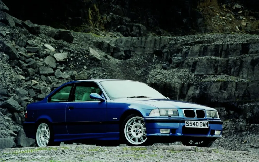 BMW M3 3.2 1992 photo - 11