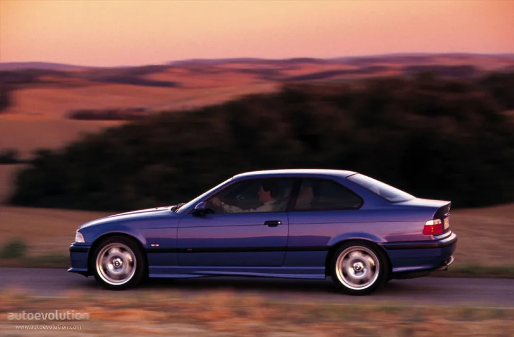 BMW M3 3.2 1992 photo - 12