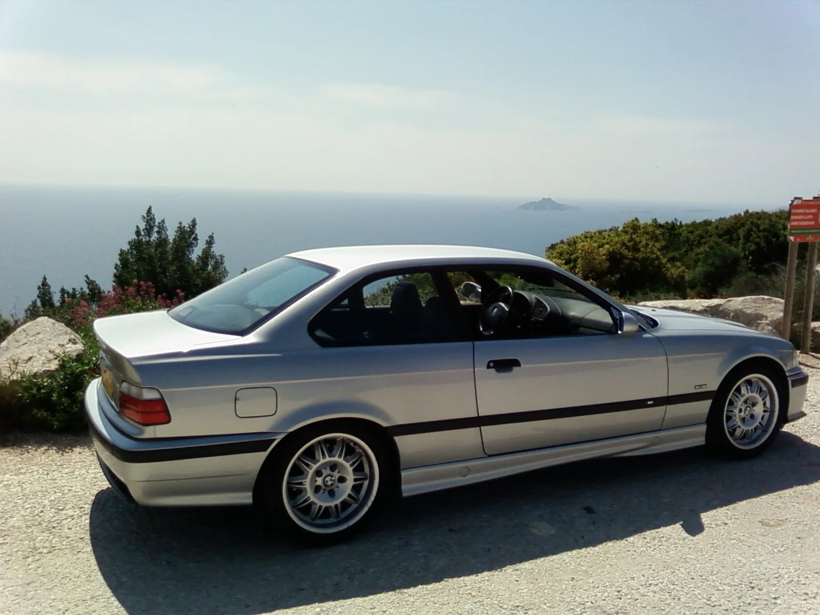 BMW M3 3.2 1997 photo - 10