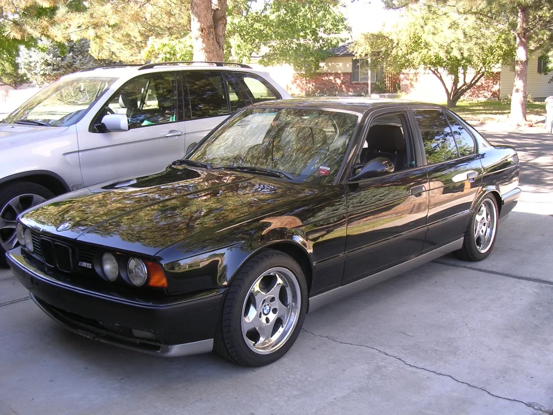 BMW M5 3.8 1989 photo - 12