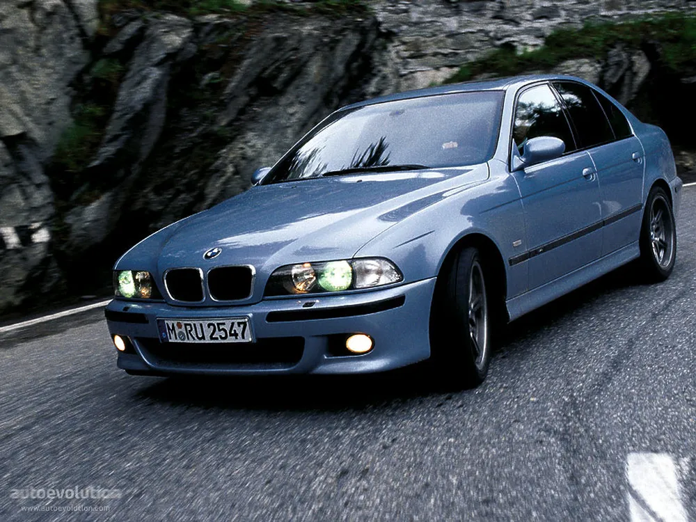 BMW M5 4.9 1999 photo - 8