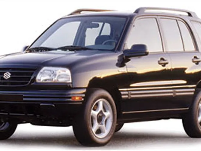Chevrolet Tracker 2.5 1999 photo - 9