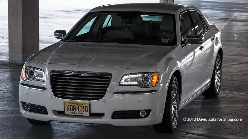 Chrysler 300C 3.5 2013 photo - 5