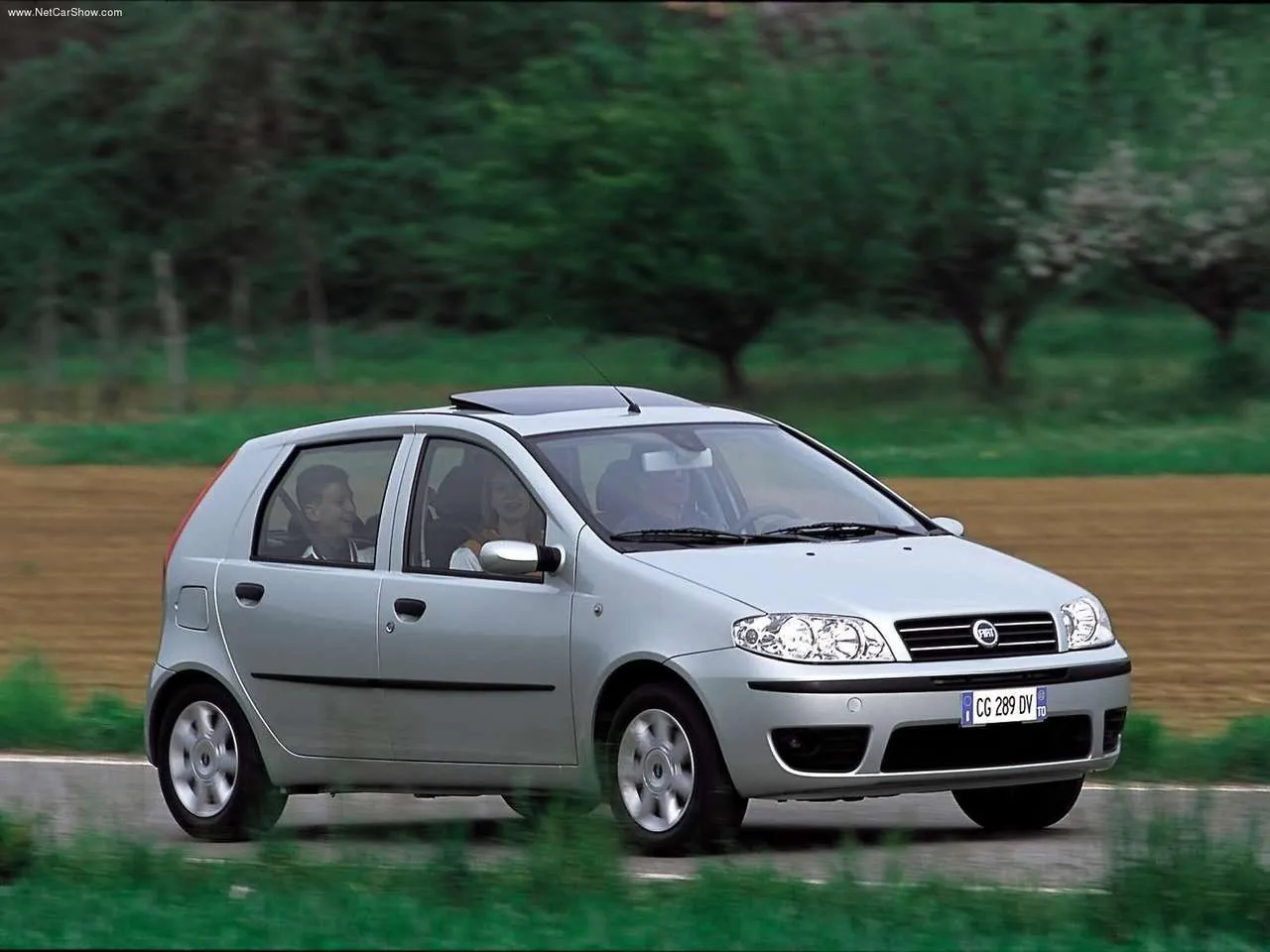 Fiat Punto 1.2 2003 photo - 7