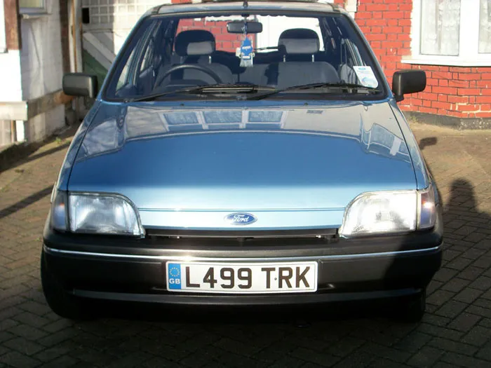 Ford Fiesta 1.1i 1993 photo - 2